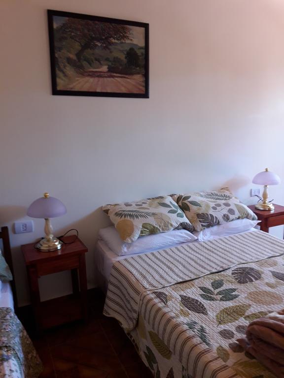 Apartamentos Centricos Puerto Iguazu Luaran gambar